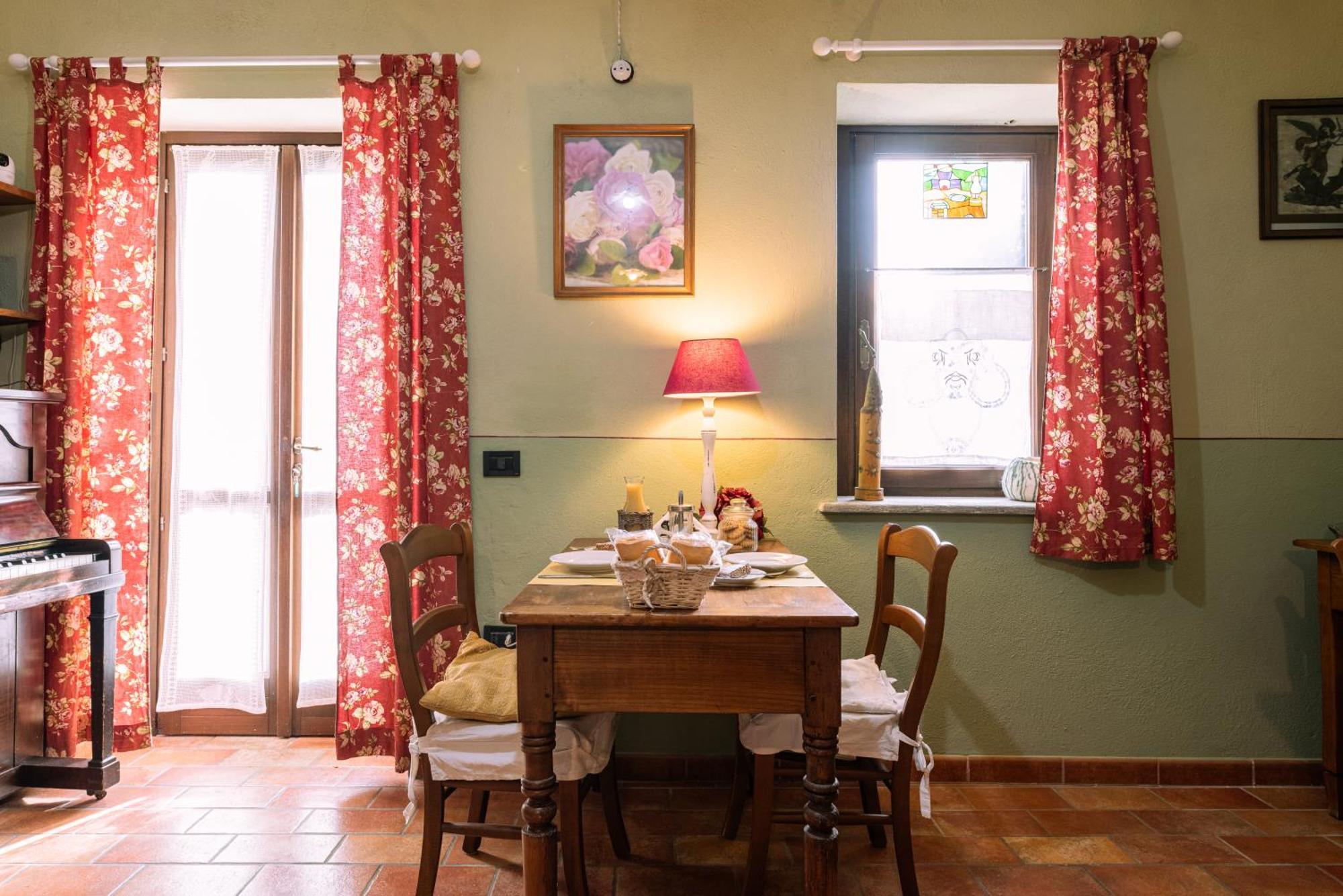 La Curandera Bed & Breakfast Rosta Exterior photo